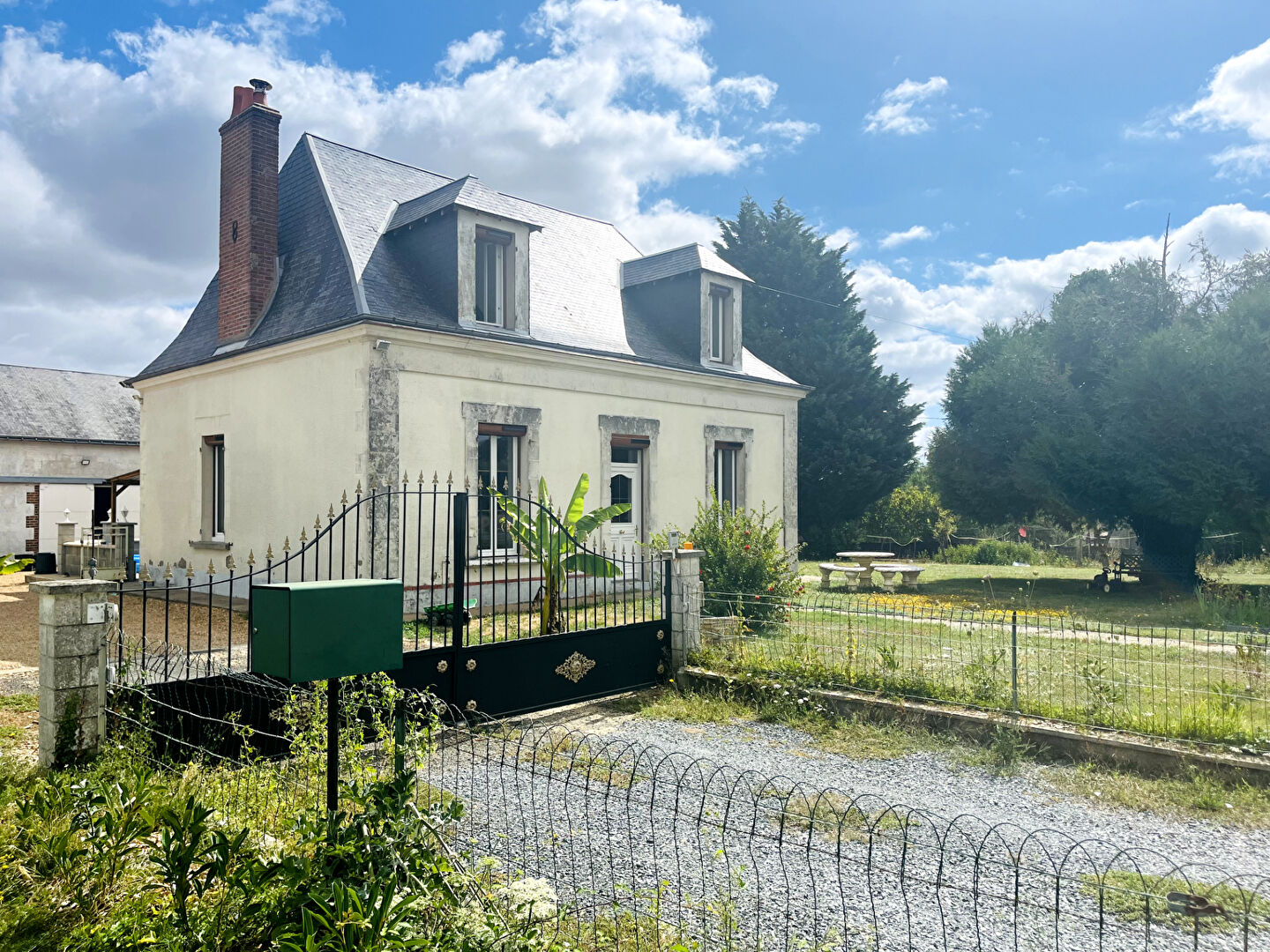 Maison 5 pièces 136 m² · à Villiers au Bouin · 136 m² · 212 414 €