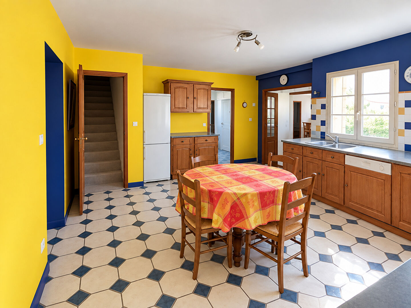 Maison 7 pièces 230 m² · à Noyant-Villages · 230 m² · 159 914 €