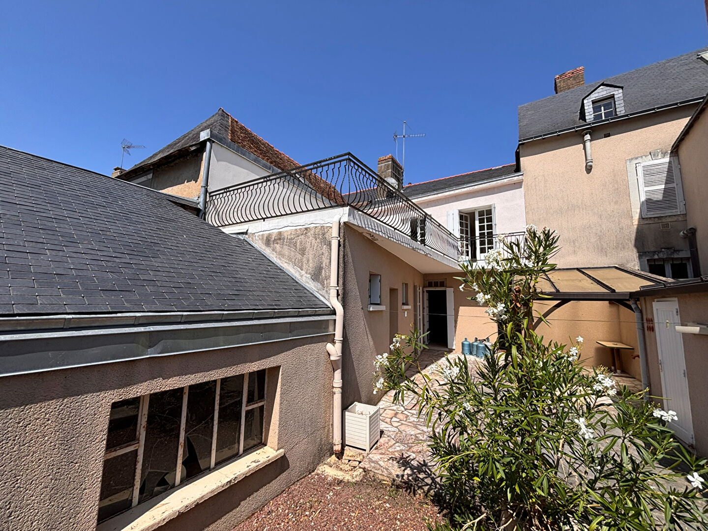 Maison 4 pièces 110 m² · à Malicorne-sur-Sarthe · 110 m² · 159 914 €