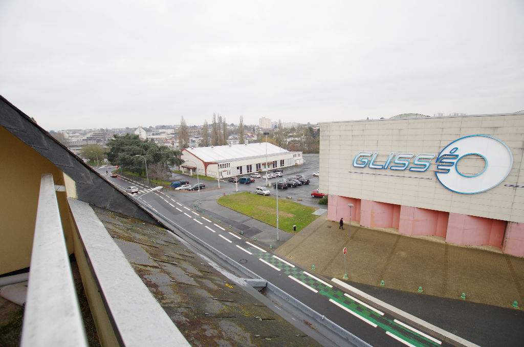 A LOUER T2 Duplex à CHOLET quartier GLISSEO