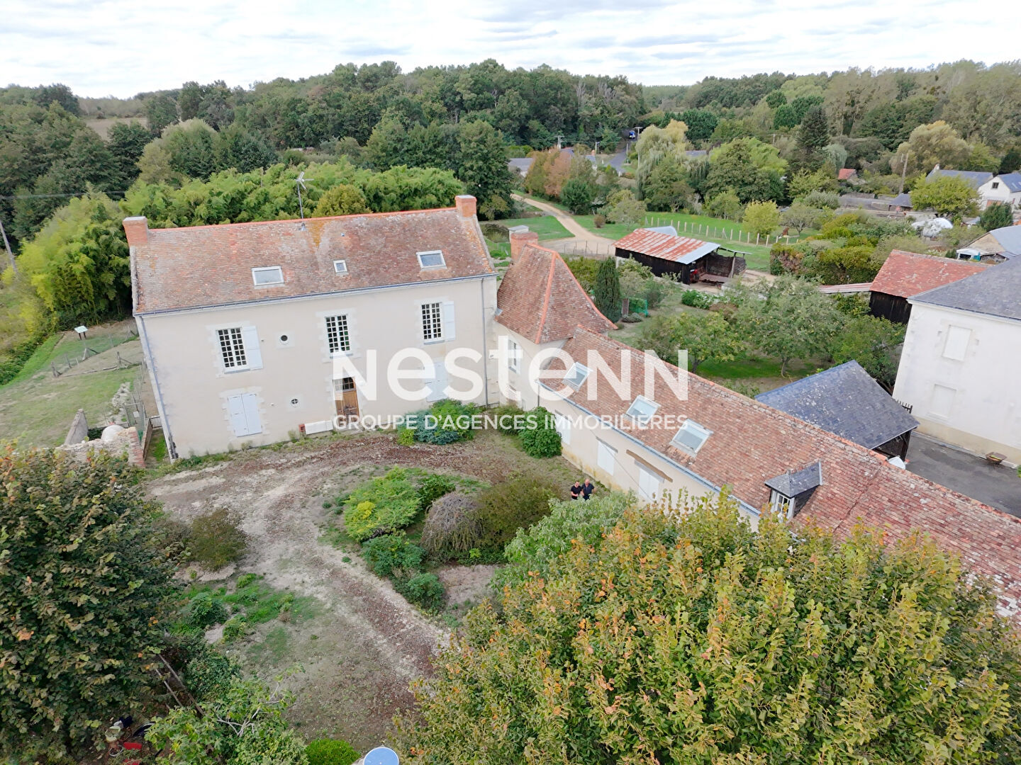 Maison 11 pièces 276 m² · à Baugé-en-Anjou · 276 m² · 186 164 €