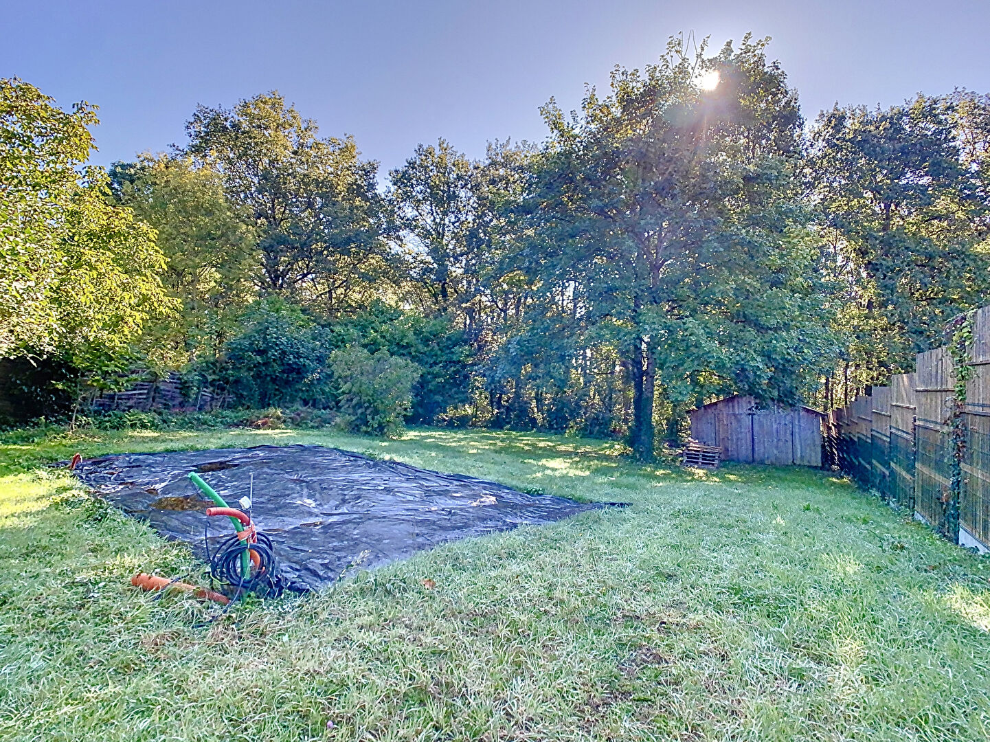 Terrain non constructible Huille 894 m2