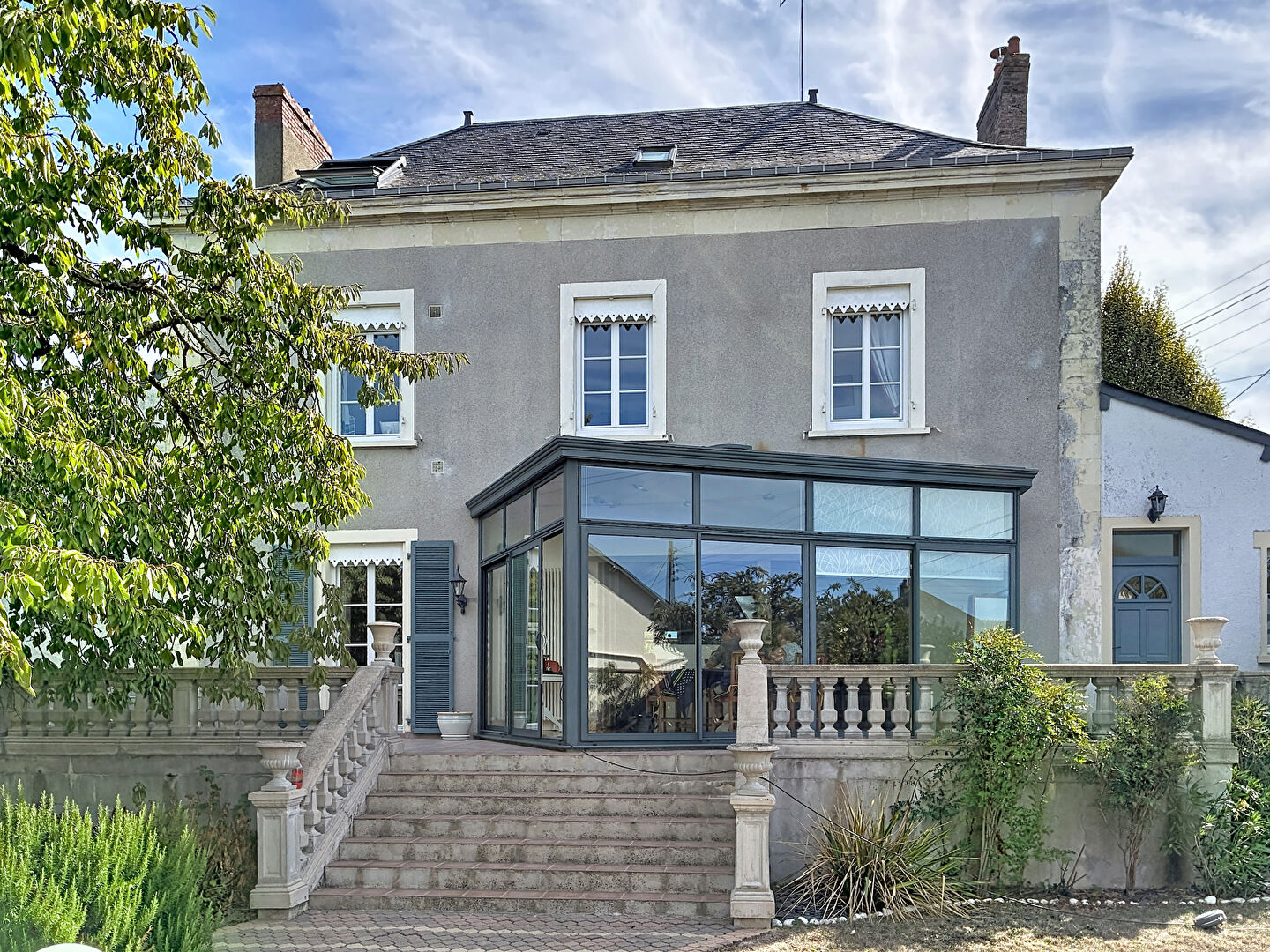 Maison 12 pièces 196 m² · à Château-Gontier-sur-Mayenne · 196 m² · 451 500 €