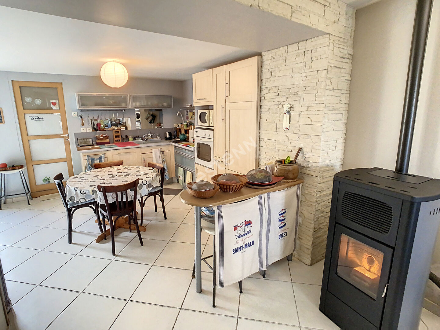 Maison a Morannes sur SartheDaumeray