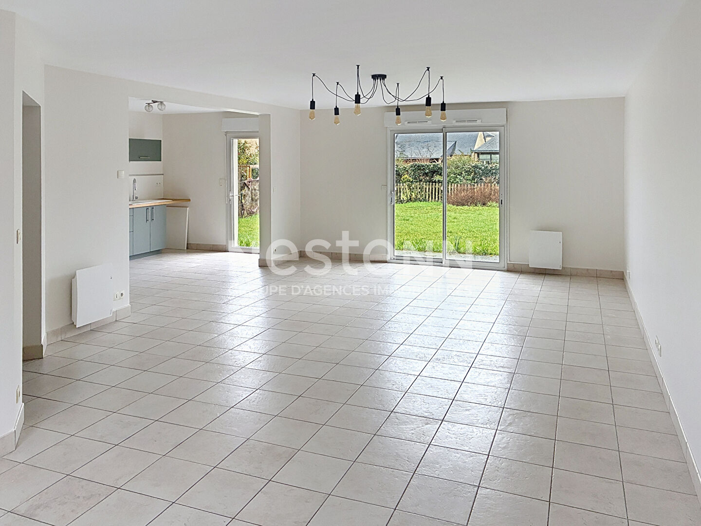 Maison 7 pièces 118 m² · à Briollay · 118 m² · 274 900 €