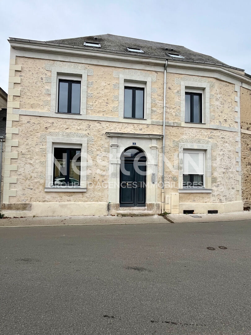 Maison 5 pièces 168 m² · à Etriche · 168 m² · 410 100 €