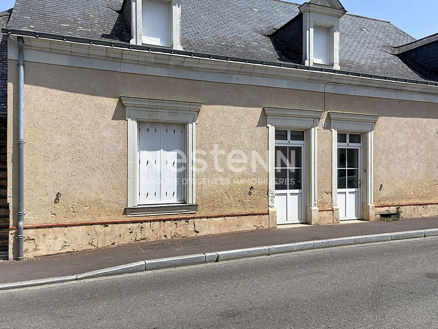 Maison 11 pièces 199 m² · à Sceaux-d'Anjou · 199 m² · 311 300 €