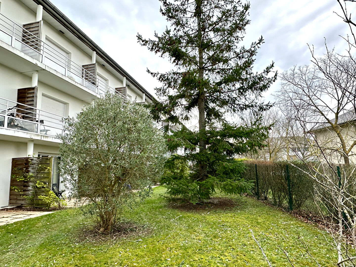 Saint Malo STUDIO - 27 m2 - Loué - Bail commercial