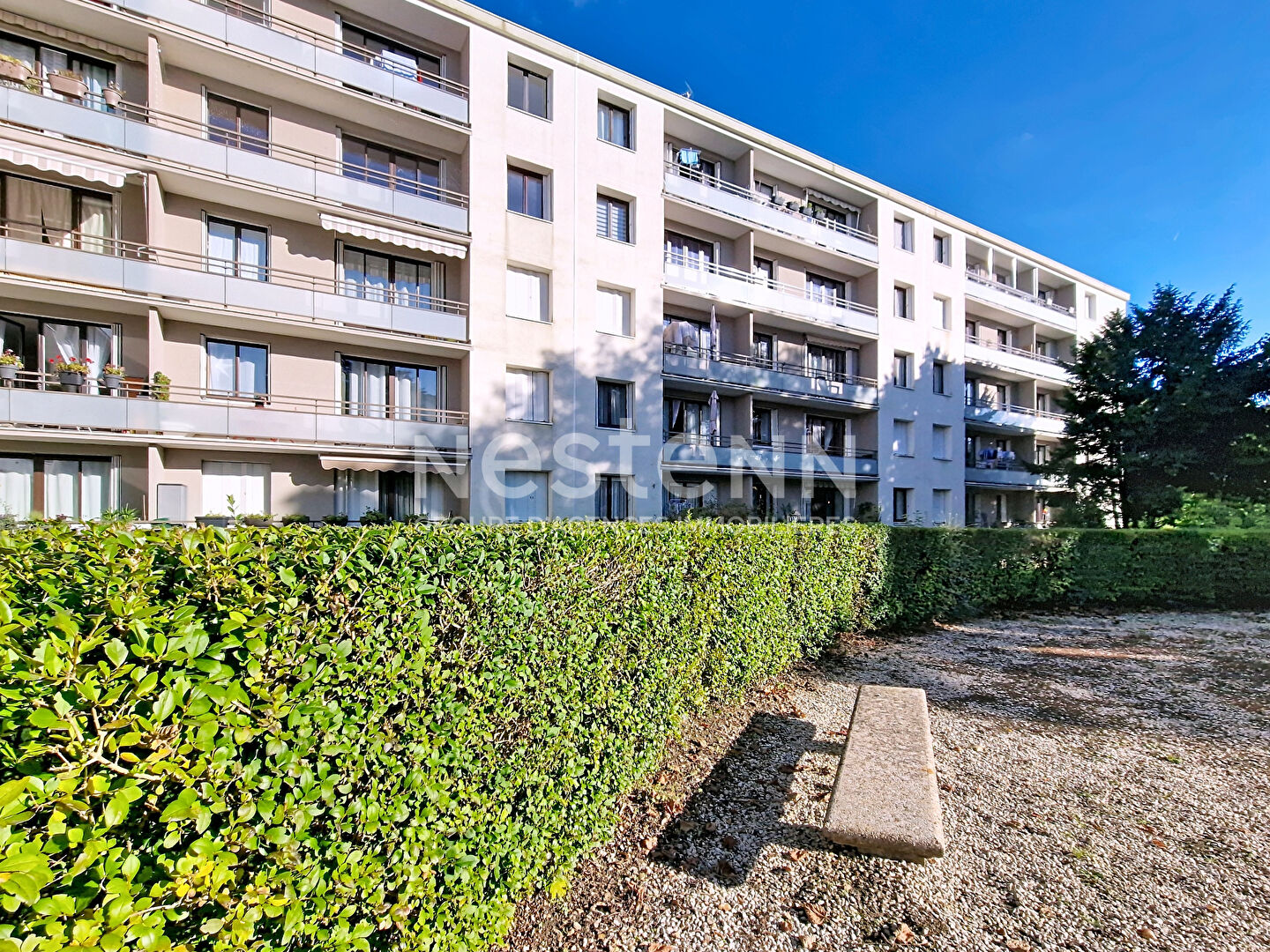 Appartement à rénover à Bois D Arcy 68m²