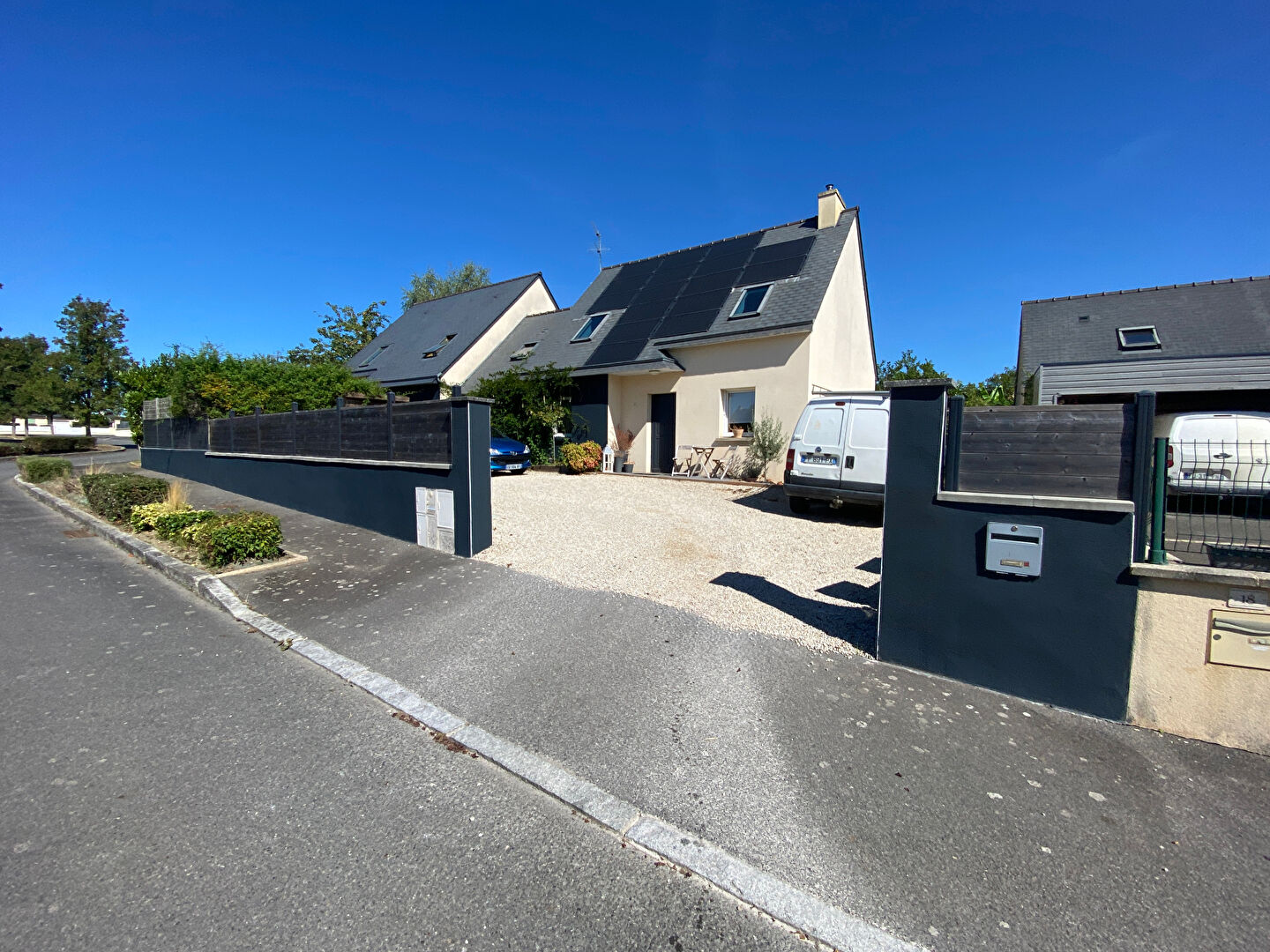 Maison 9 pièces 210 m² · à Baguer Pican · 210 m² · 469 290 €