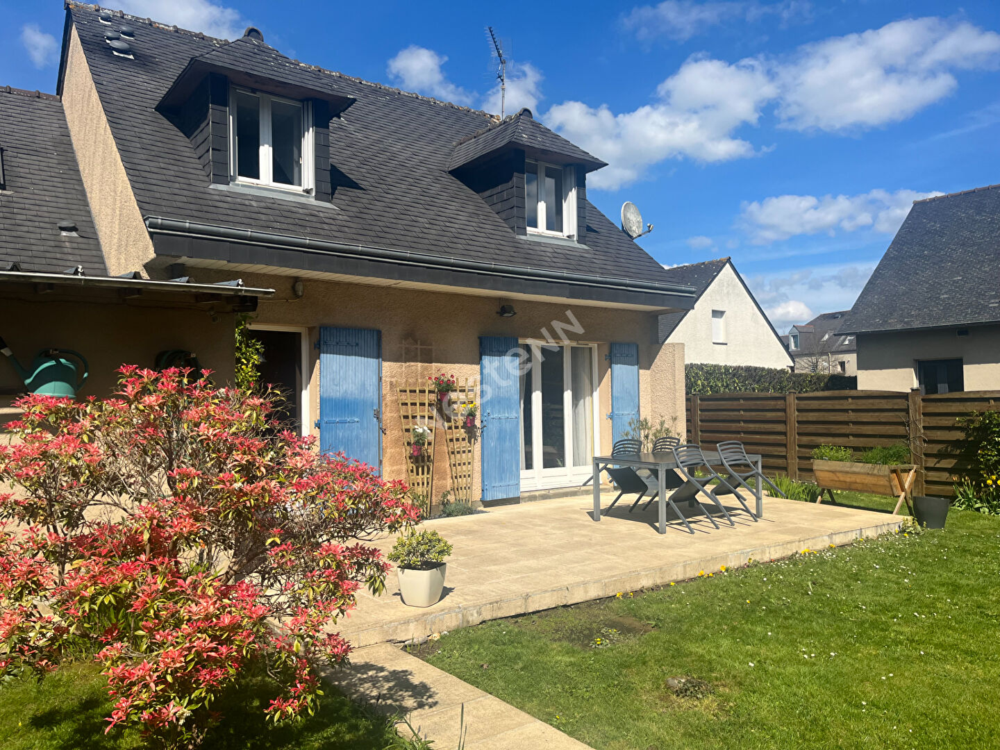 Maison A Vendre A Combourg
