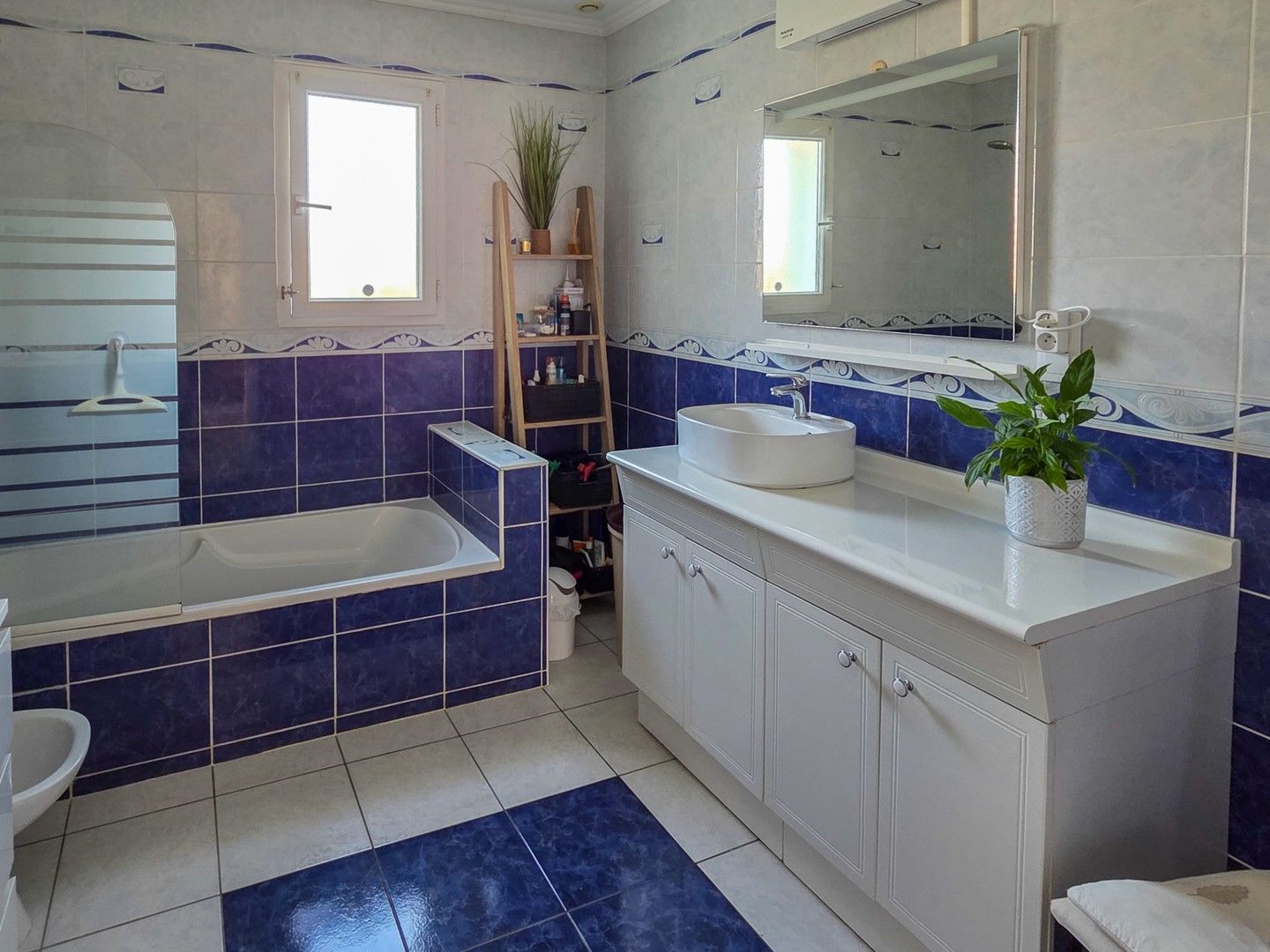 Maison Olonne centre 5 pièces 3 chambres studio piscine jardin garage proche toutes commodités