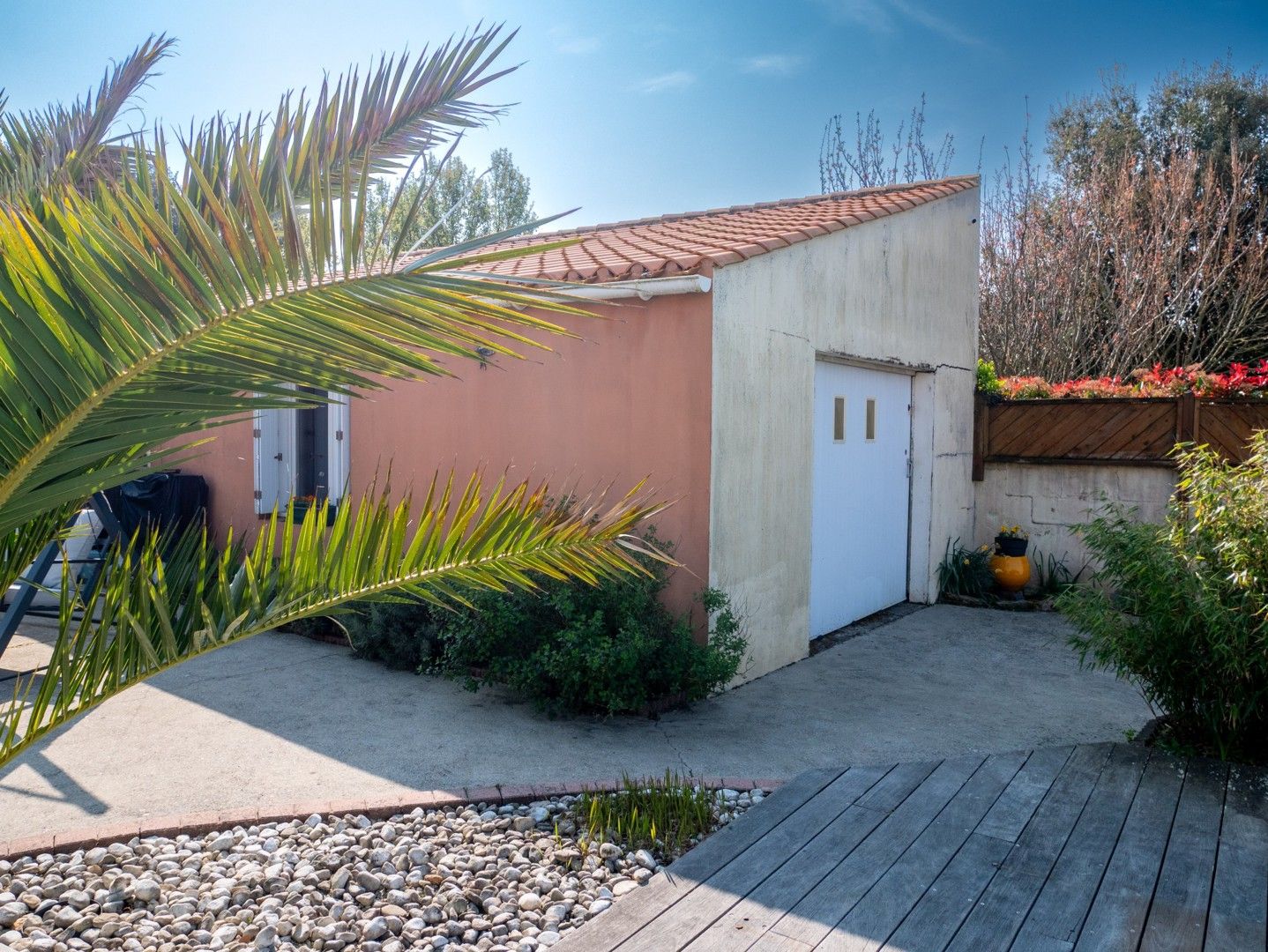 Maison Olonne centre 5 pièces 3 chambres studio piscine jardin garage proche toutes commodités