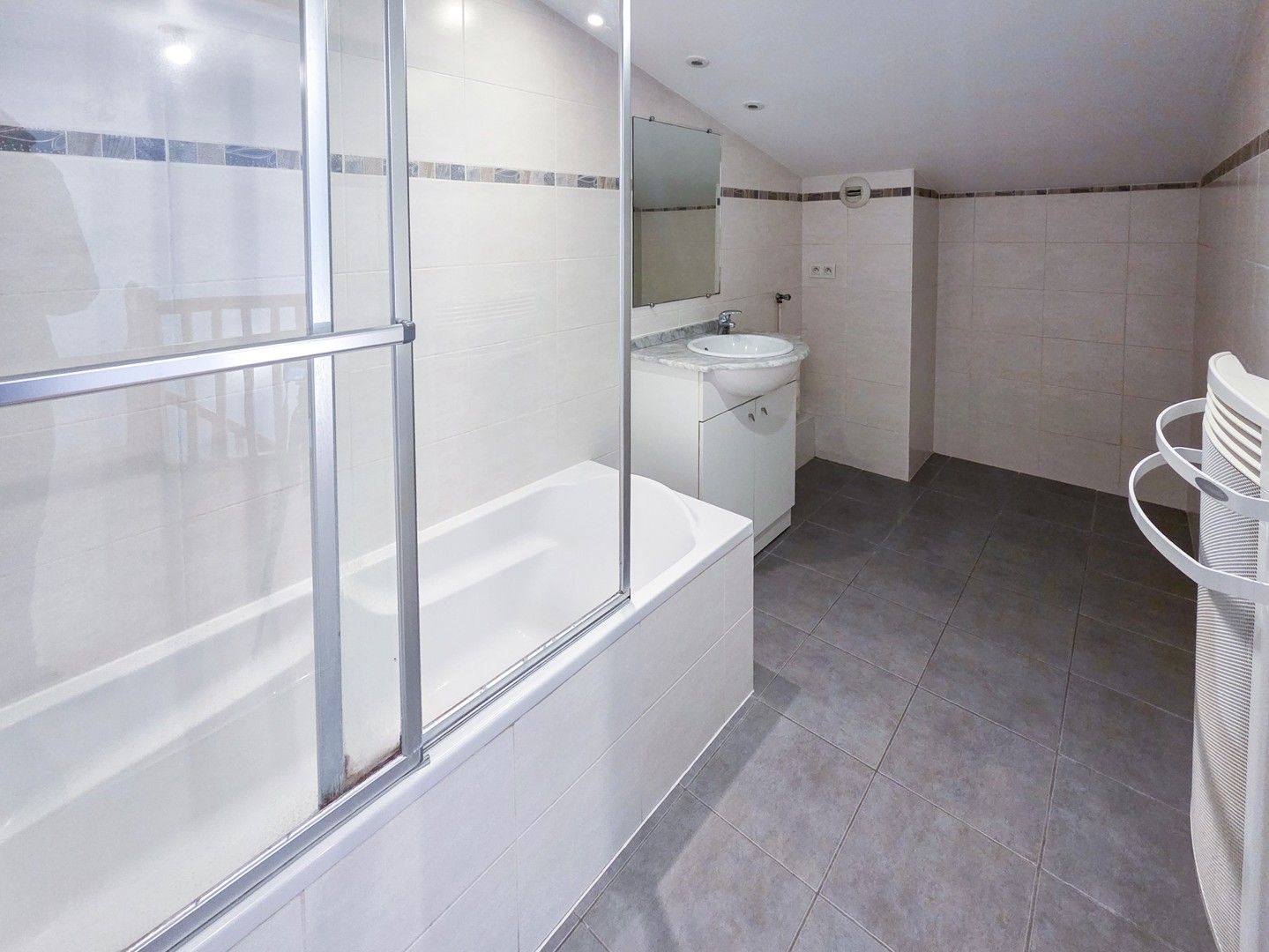 Appartement T3 centre Olonne 73 m² hab terrasse 2 parkings