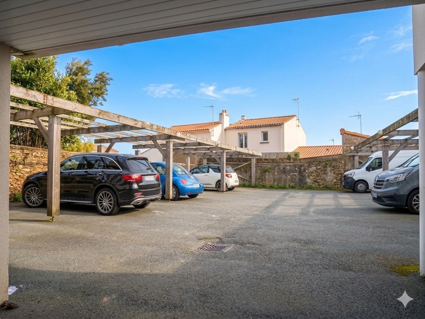 Appartement T3 centre Olonne 73 m² hab terrasse 2 parkings