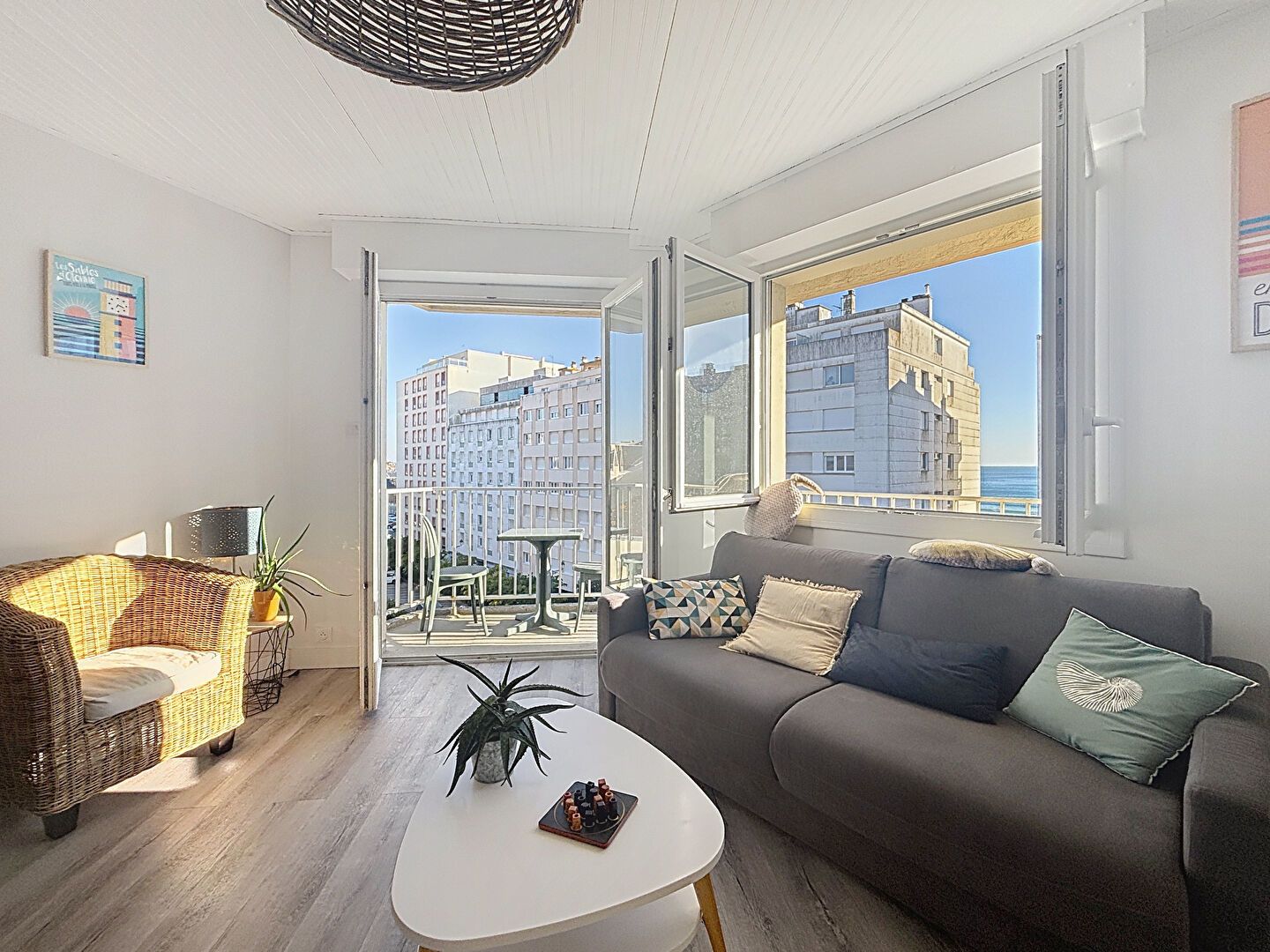 Appartement Les Sables D Olonne 2 pièces 32.69 m² terrasse plage commerces à pied