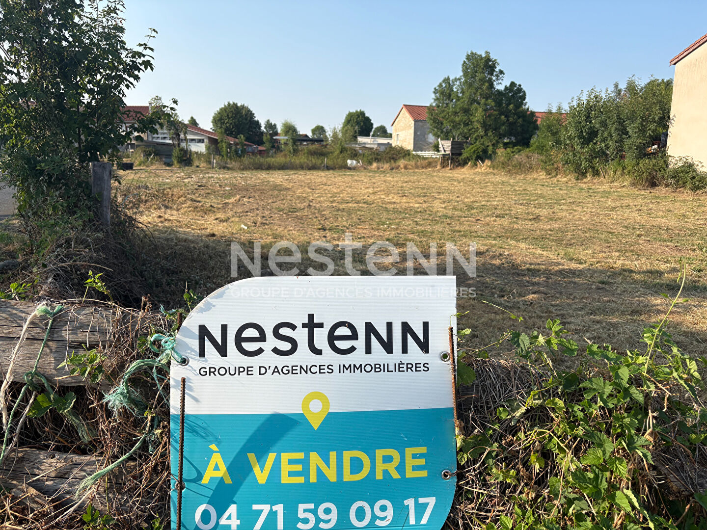 EXCLUSIVITE ! Belle parcelle de terrain plat dans le centre de Grazac · 50 000 €