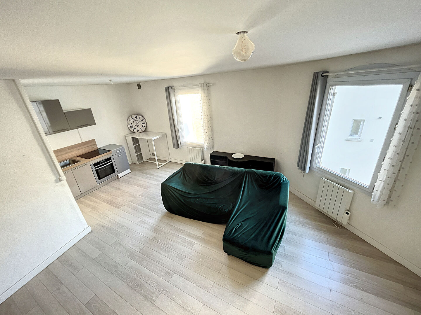 Appartement de type 3 de 56 m2 en hyper centre d'Angers libre a la vente