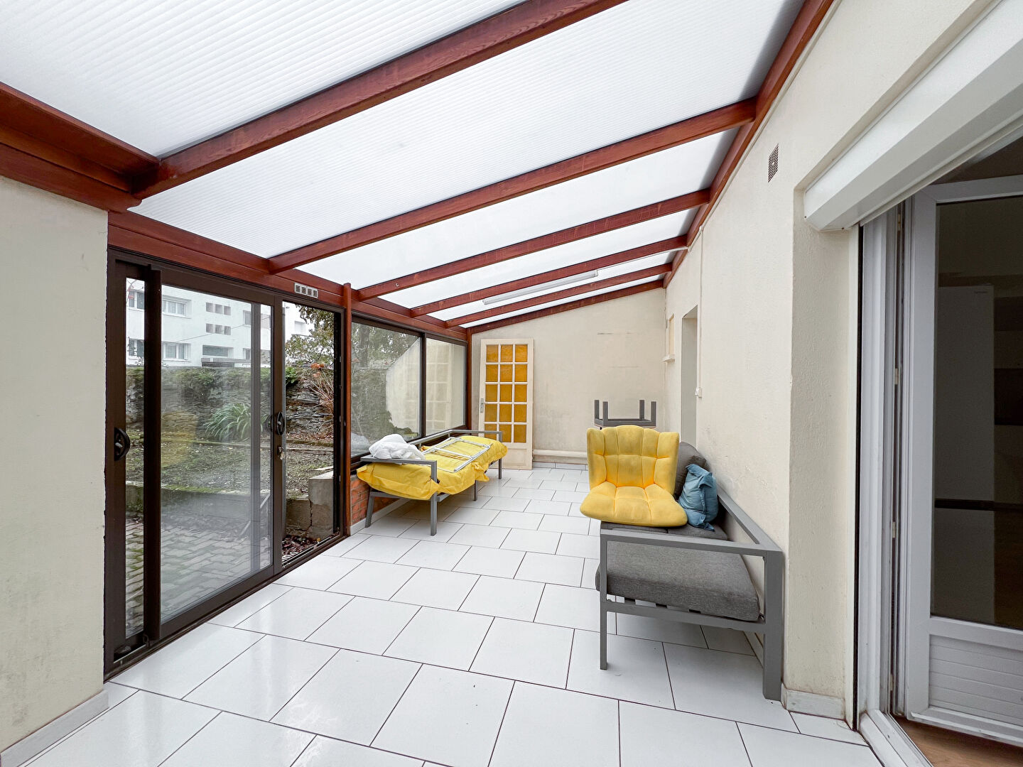 A VENDRE Maison spacieuse à vendre à Angers - Idéale pour investisseurs !