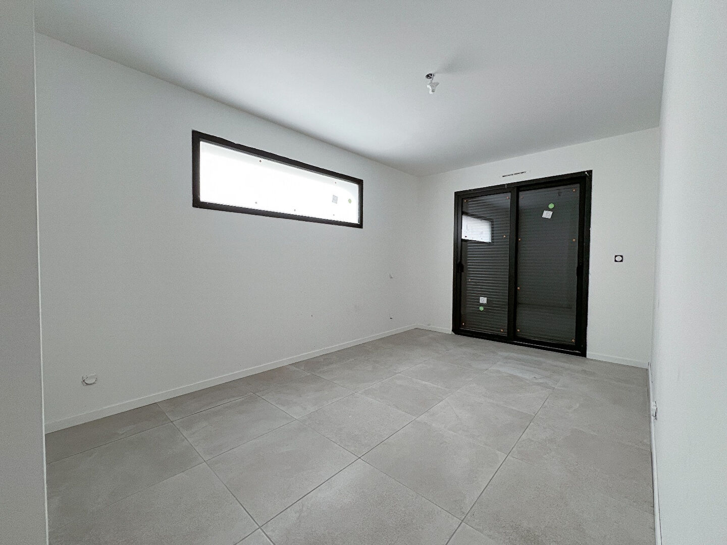 Maison Les Garennes Sur Loire  de 5 pièces de  185 m2 avec jardin