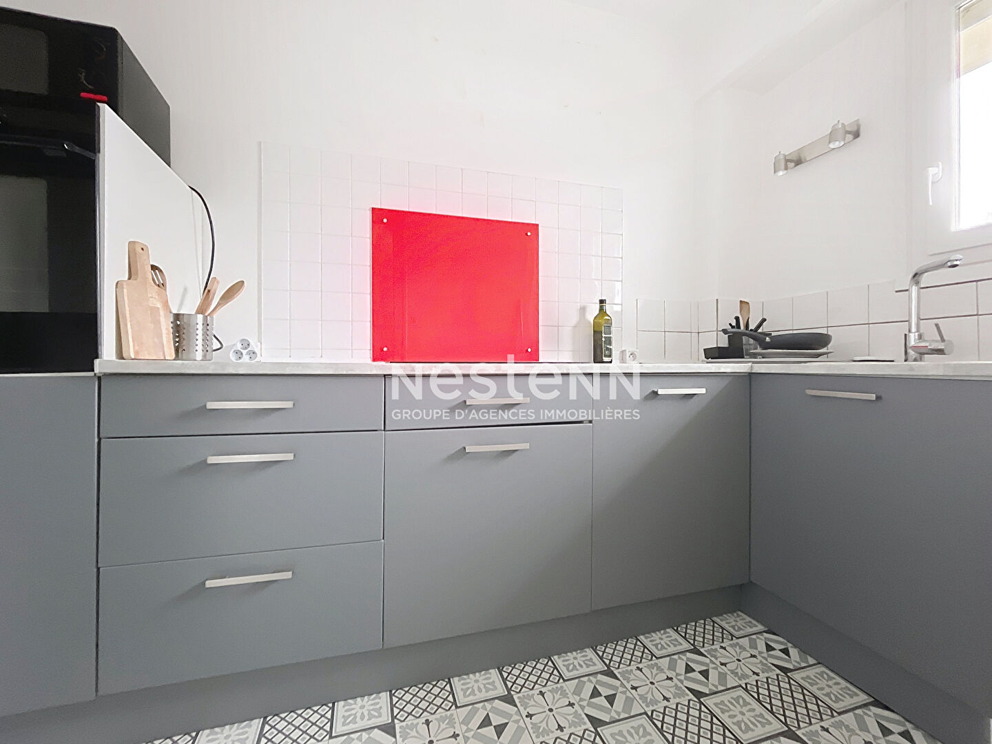A vendre - Appartement T1 de 34 m² libre de locataire avec place de stationnement "Angers Gare/Frémur-Eblé"