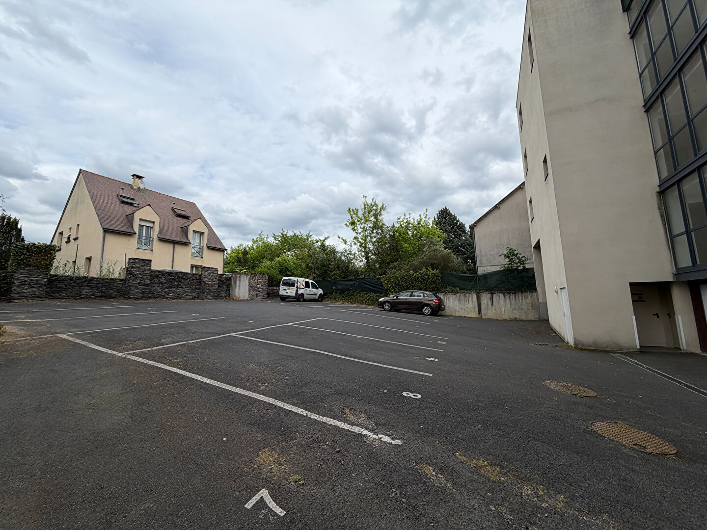 Place de parking sécurisée à vendre : Lafayette / Gare - Avenue de Chanzy · à Angers · 16 600 €