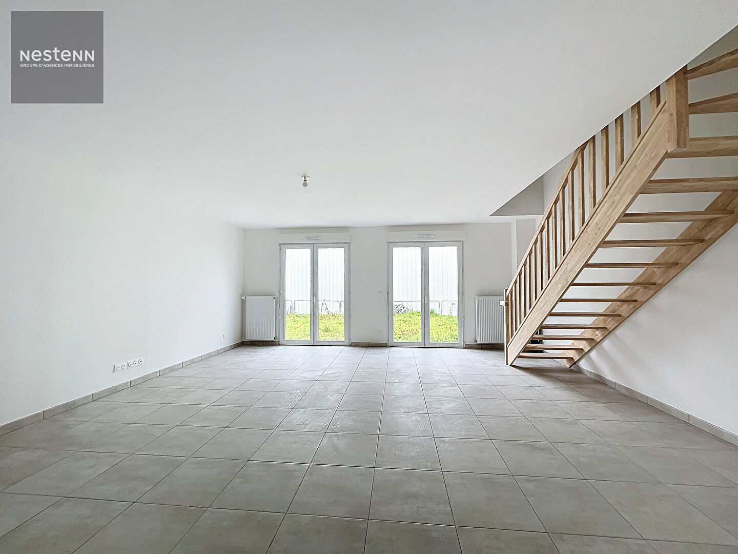 Maison neuve a Saint Barthelemy D Anjou de 5 pieces avec jardin et garage