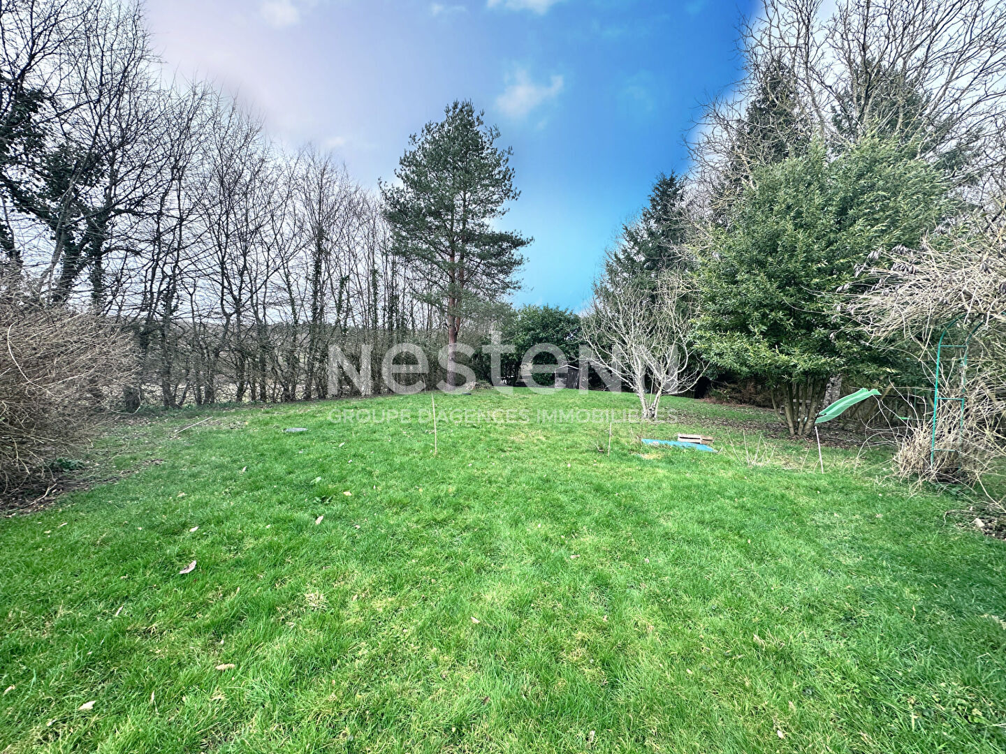 Vente ancienne longère rénovée de 117 m² avec piscine extérieure chauffée près de la forêt de Bercé à  Jupilles (72500)