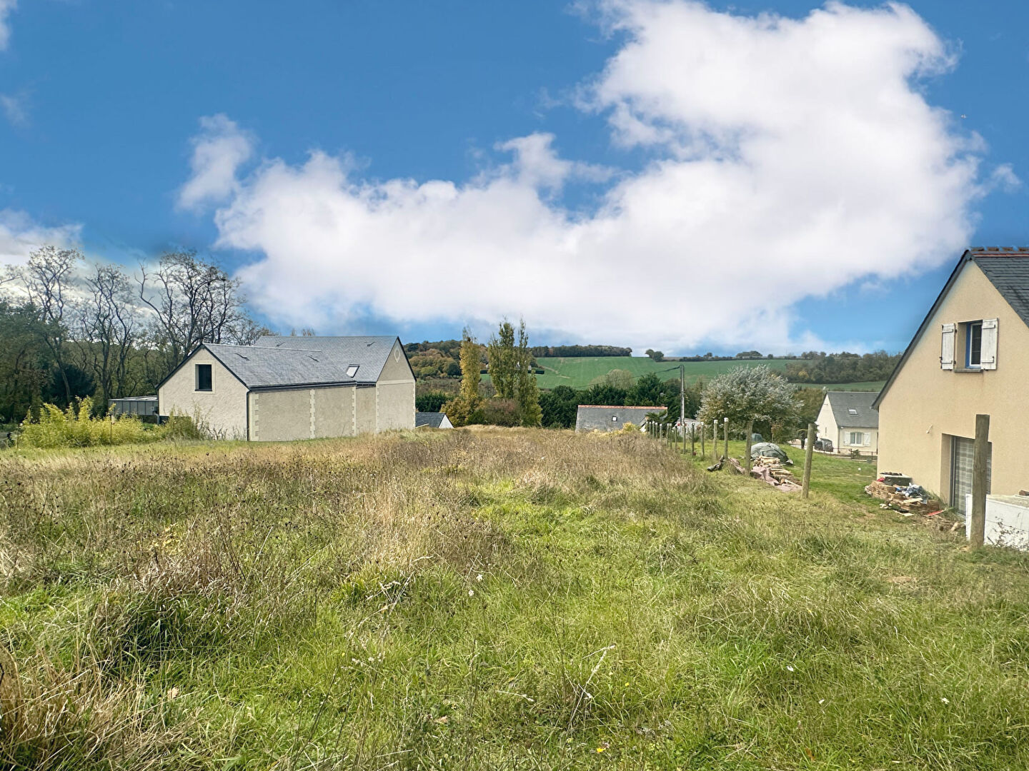 Beau terrain constructible d'environ 934 m² à vendre à Saint-Paterne-Racan (37370) · à Saint Paterne Racan · 24 500 €