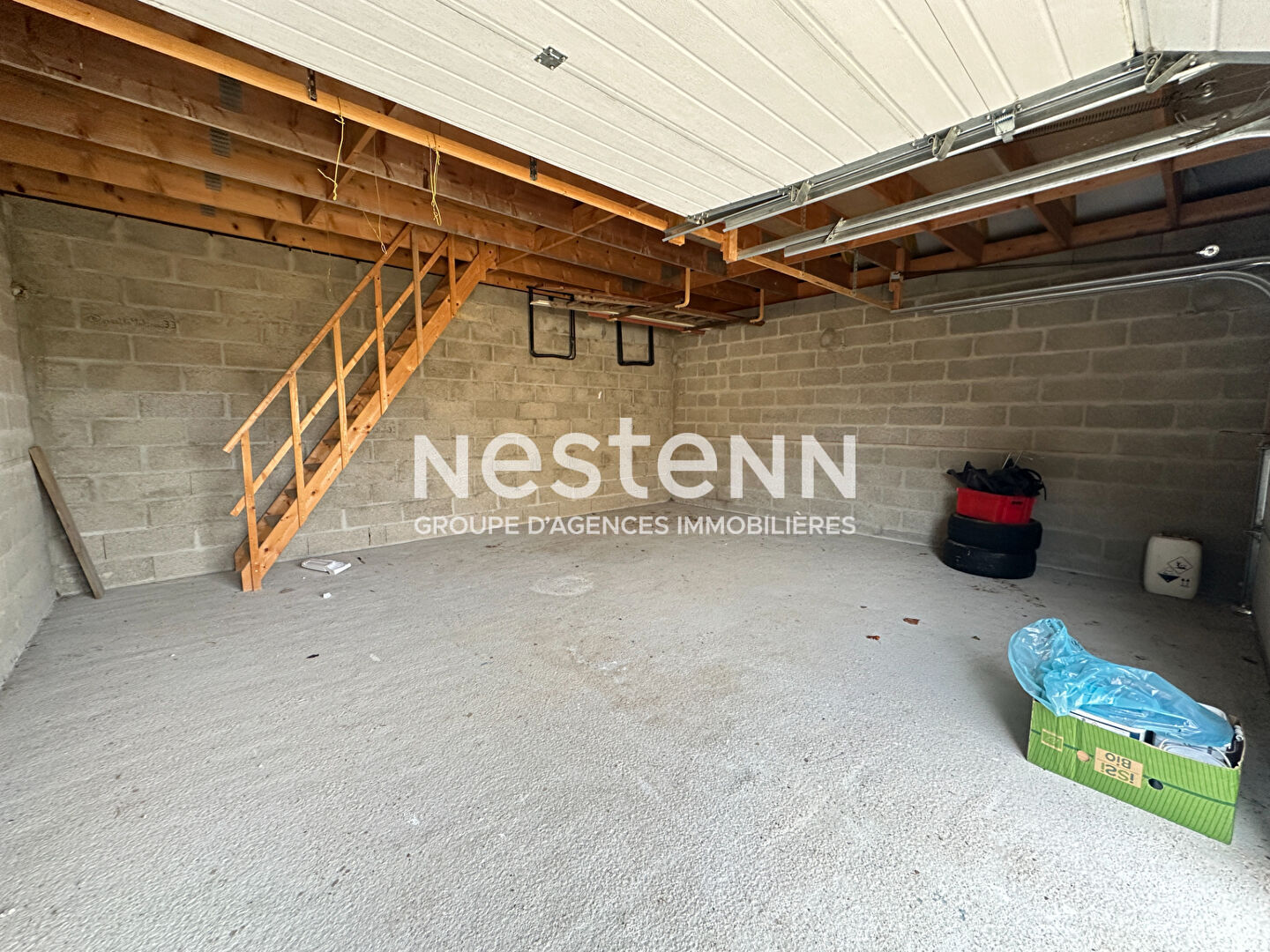 Belle propriété familiale de 202 m² à vendre avec 6 chambres, triple garage et beau terrain clos à Lavernat (72500)