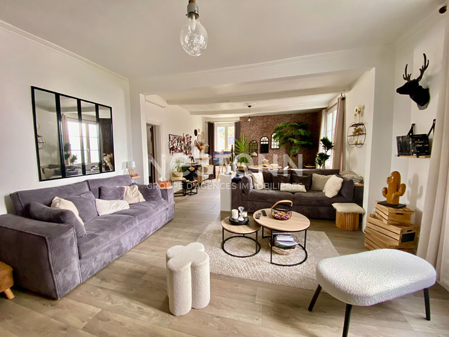 Maison 6 pièces 167 m² · à Montval sur Loir · 167 m² · 211 400 €