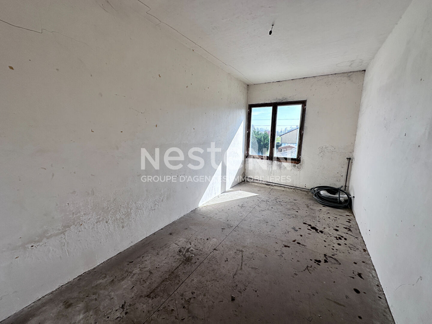 Maison ancienne à rénover à vendre à Vaas (72500) - 12 pièces, 305 m²