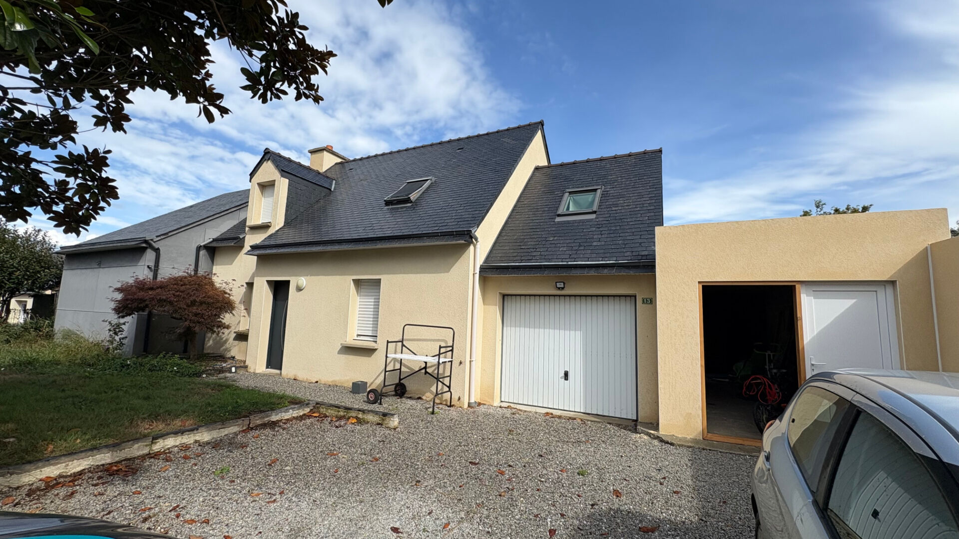 Maison 11 pièces 143 m² · à Brandivy · 143 m² · 339 600 €