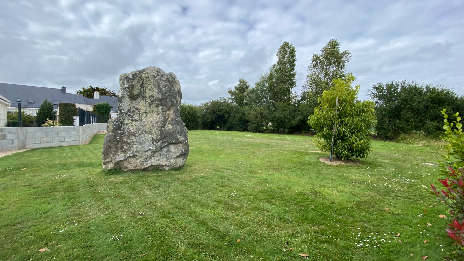 A vendre - Terrain constructible de 750 m² en plein coeur d'Erdeven · 246 280 €