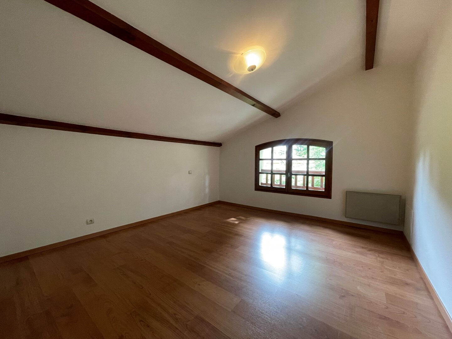 A louer  Maison  Mont De Marsan 4 chambres garage piscine jardin