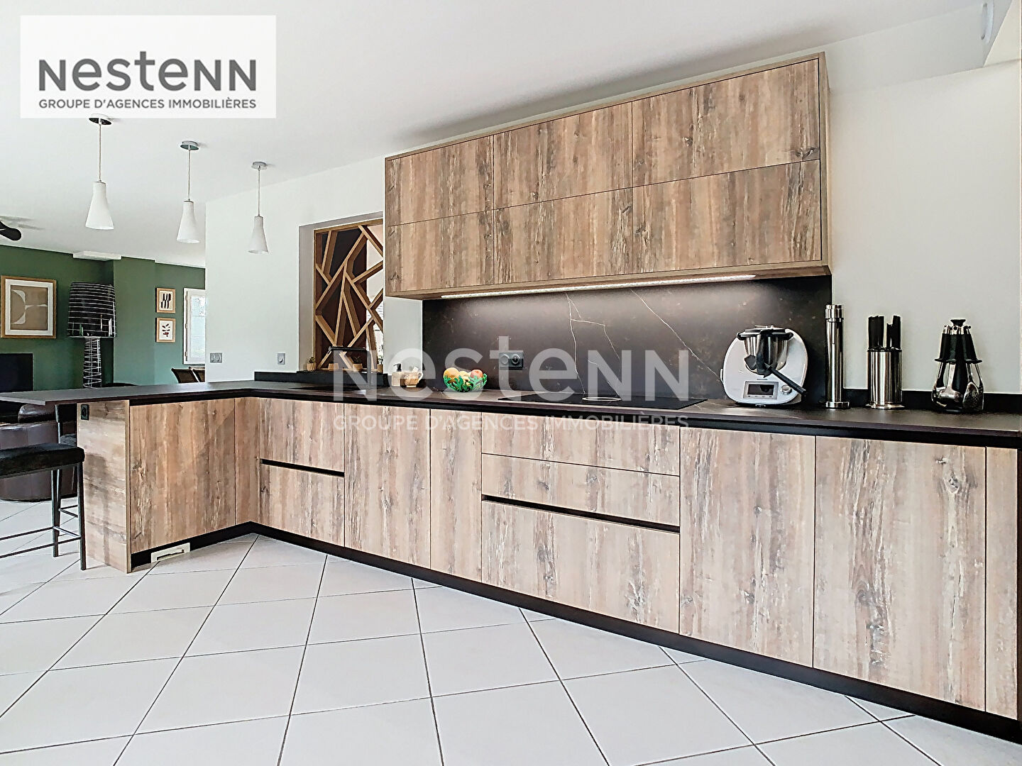 Maison individuelle 130 m² , terrain 551 m², sous-sol total