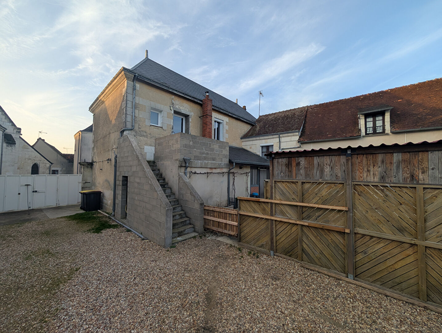 Maison 9 pièces 311 m² · à Saint Senoch · 311 m² · 246 450 €