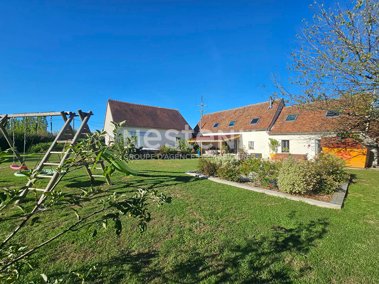 Maison 8 pièces 156 m² · à Mouzay · 156 m² · 319 950 €