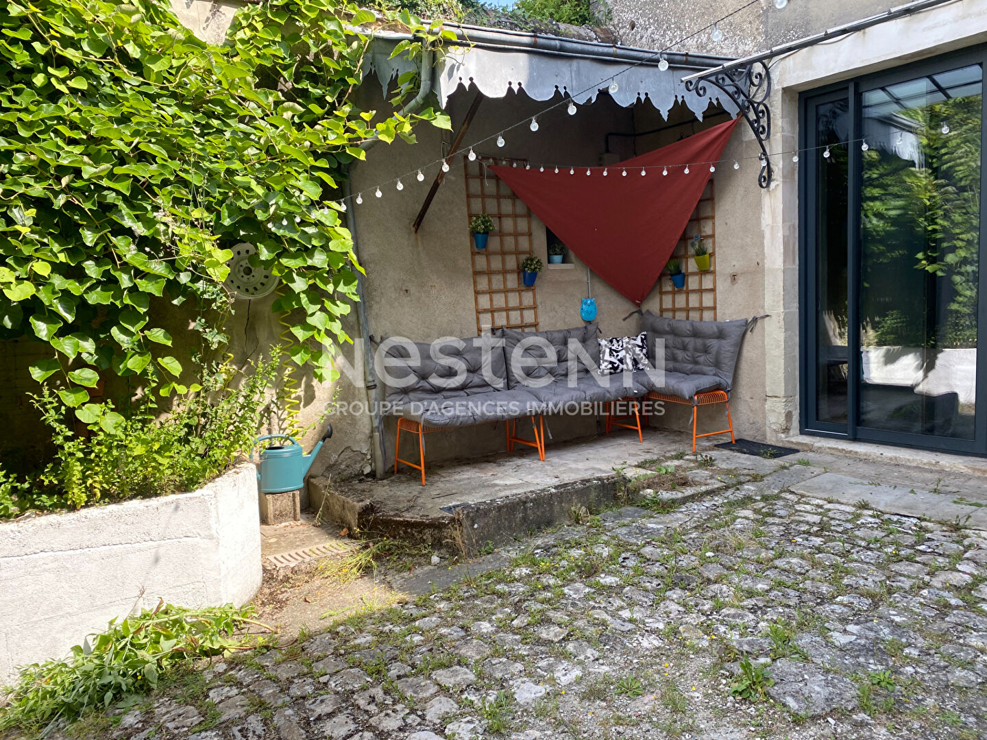 Maison 11 pièces 231 m² · à Loches · 231 m² · 150 600 €