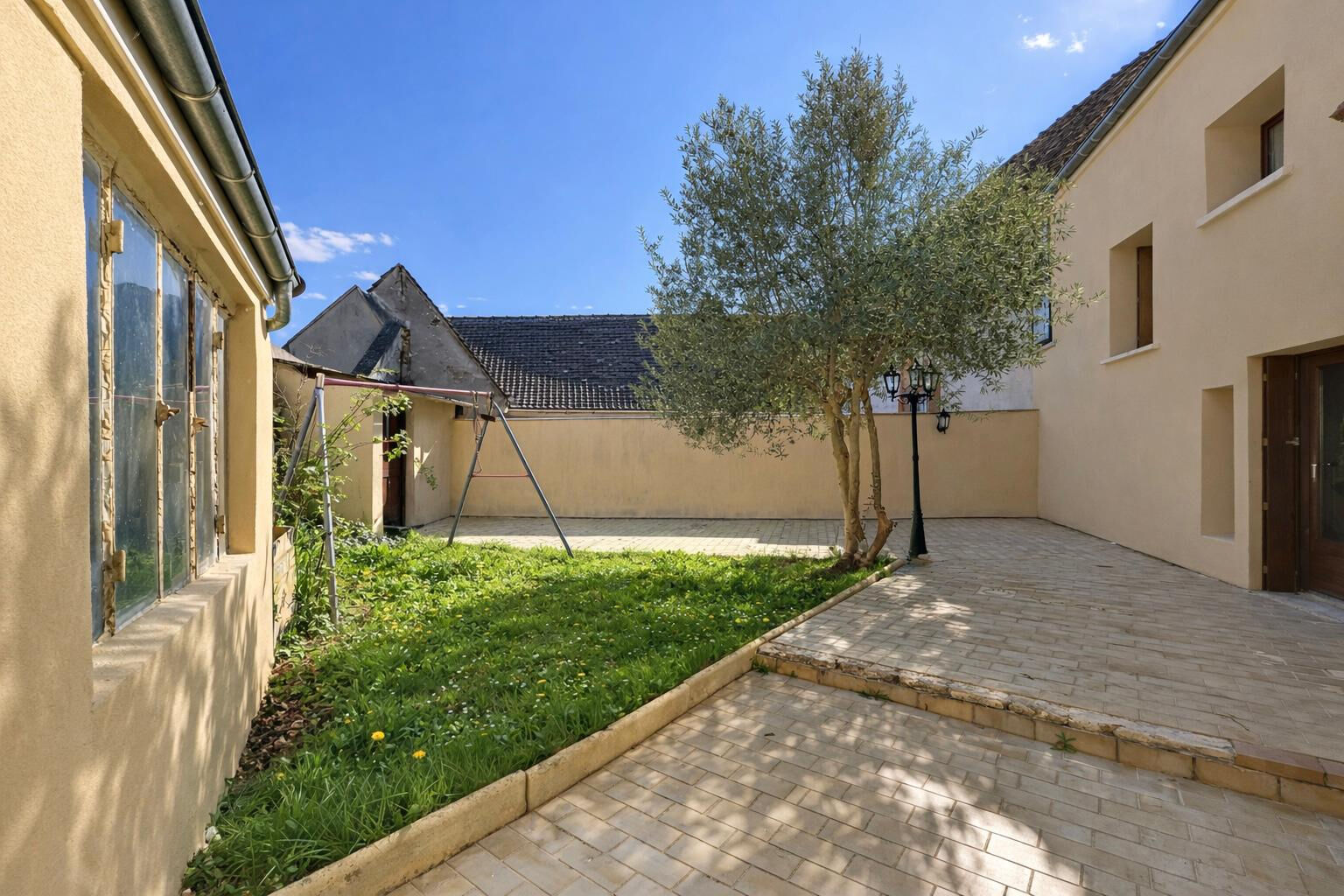 Maison 6 pièces 150 m² · à Fontenay en Parisis · 150 m² · 329 000 €