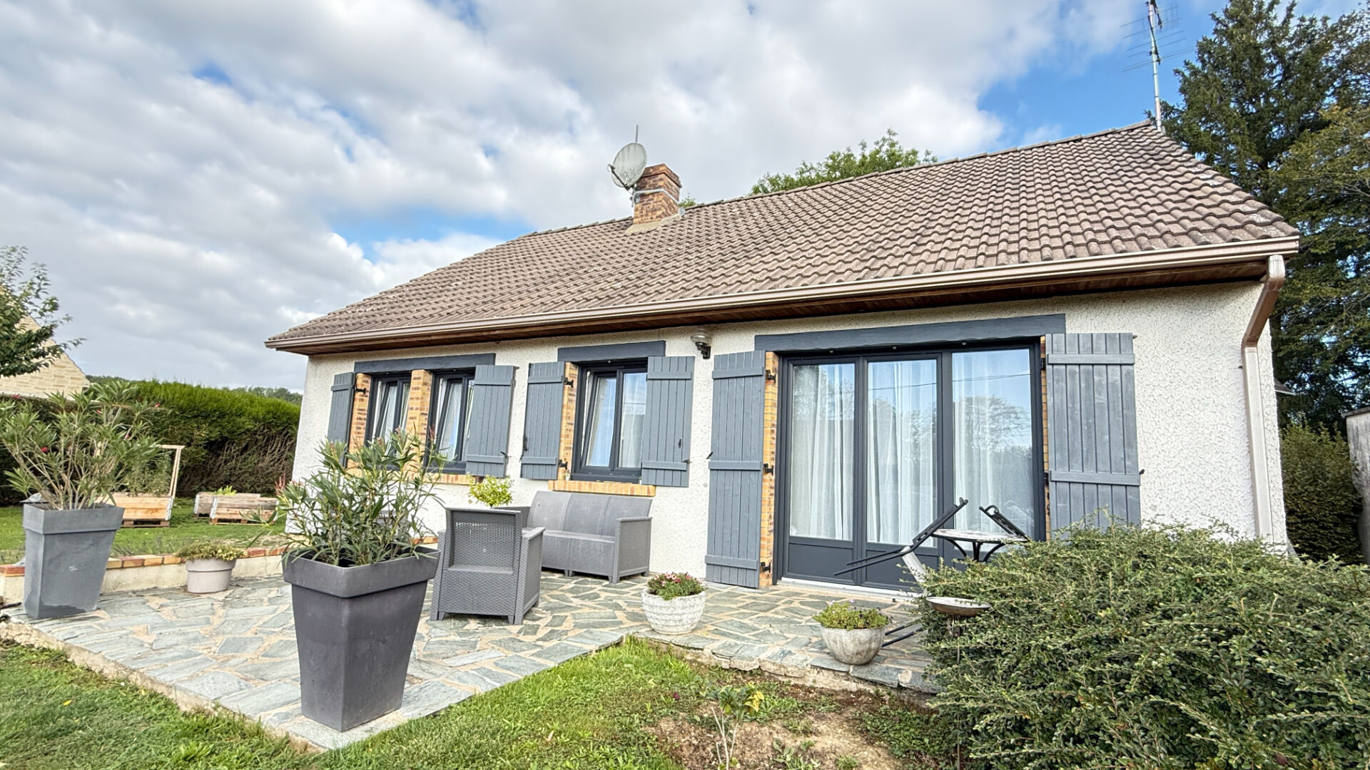 Maison 5 pièces 83 m² · à Ponchon · 83 m² · 253 000 €