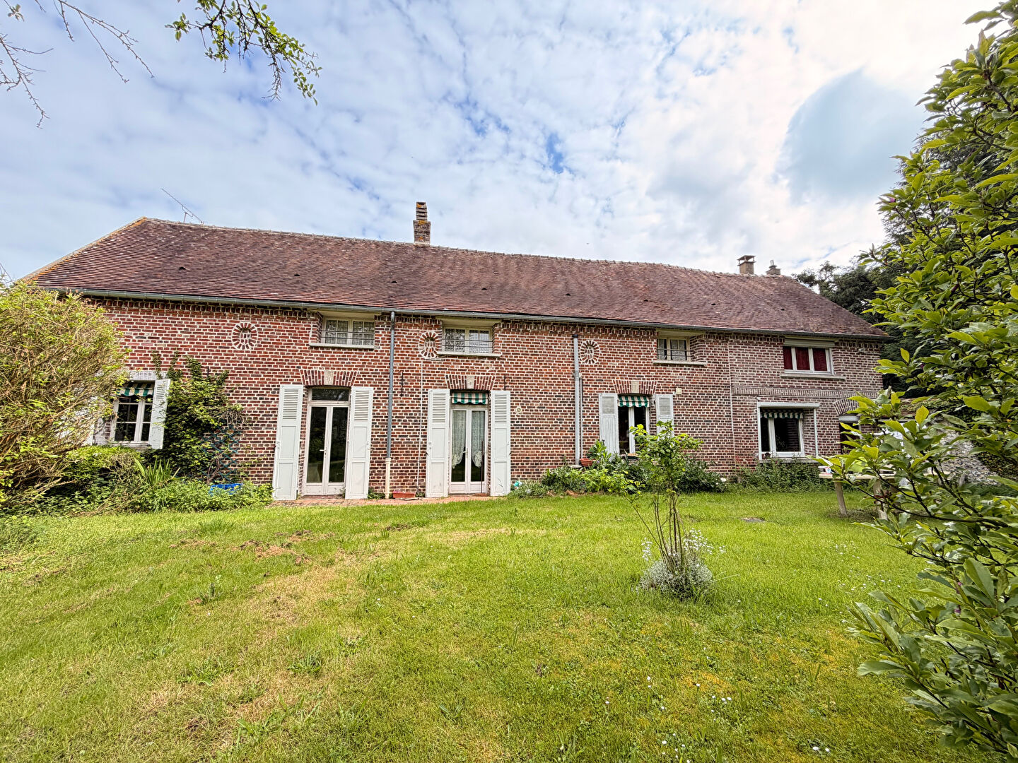 9 pièces 259 m² · à Noailles · 259 m² · 316 500 €