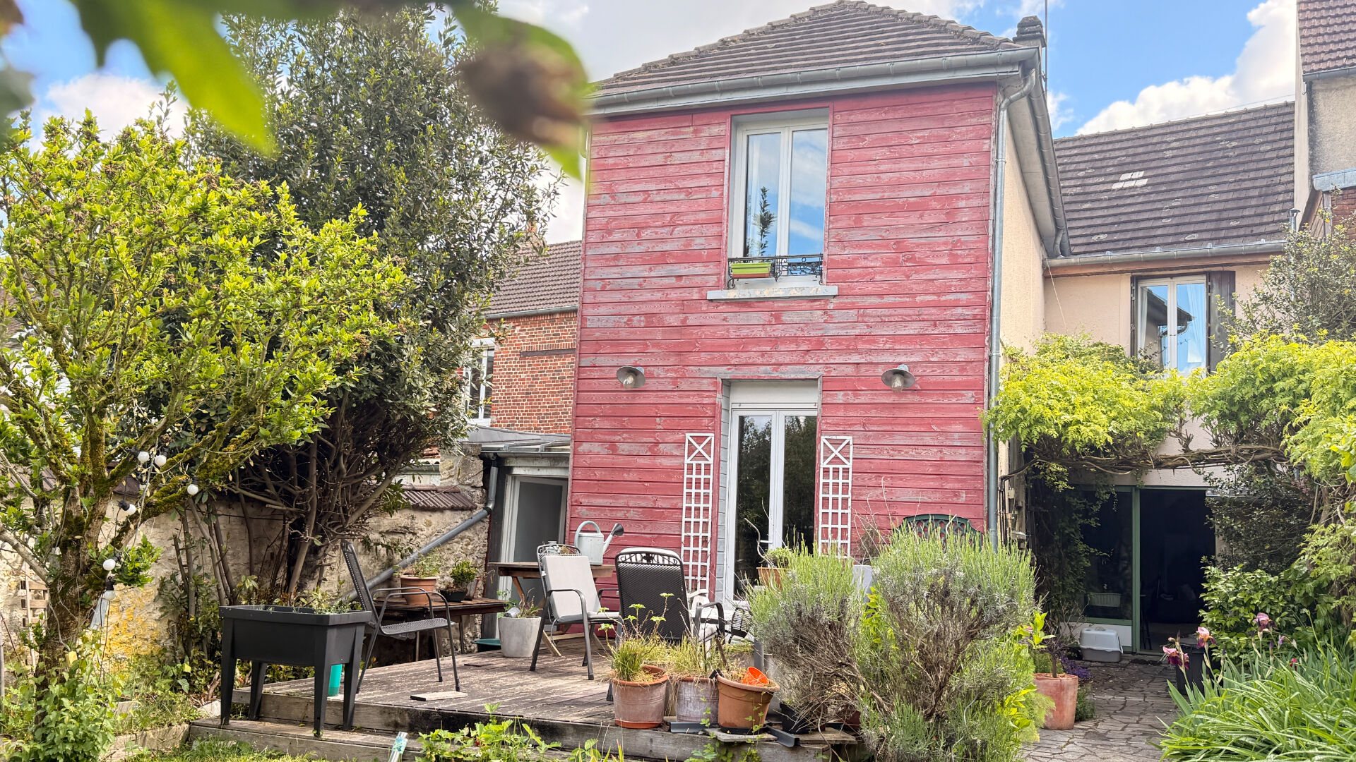 Maison 7 pièces 160 m² · à Noailles · 160 m² · 243 350 €