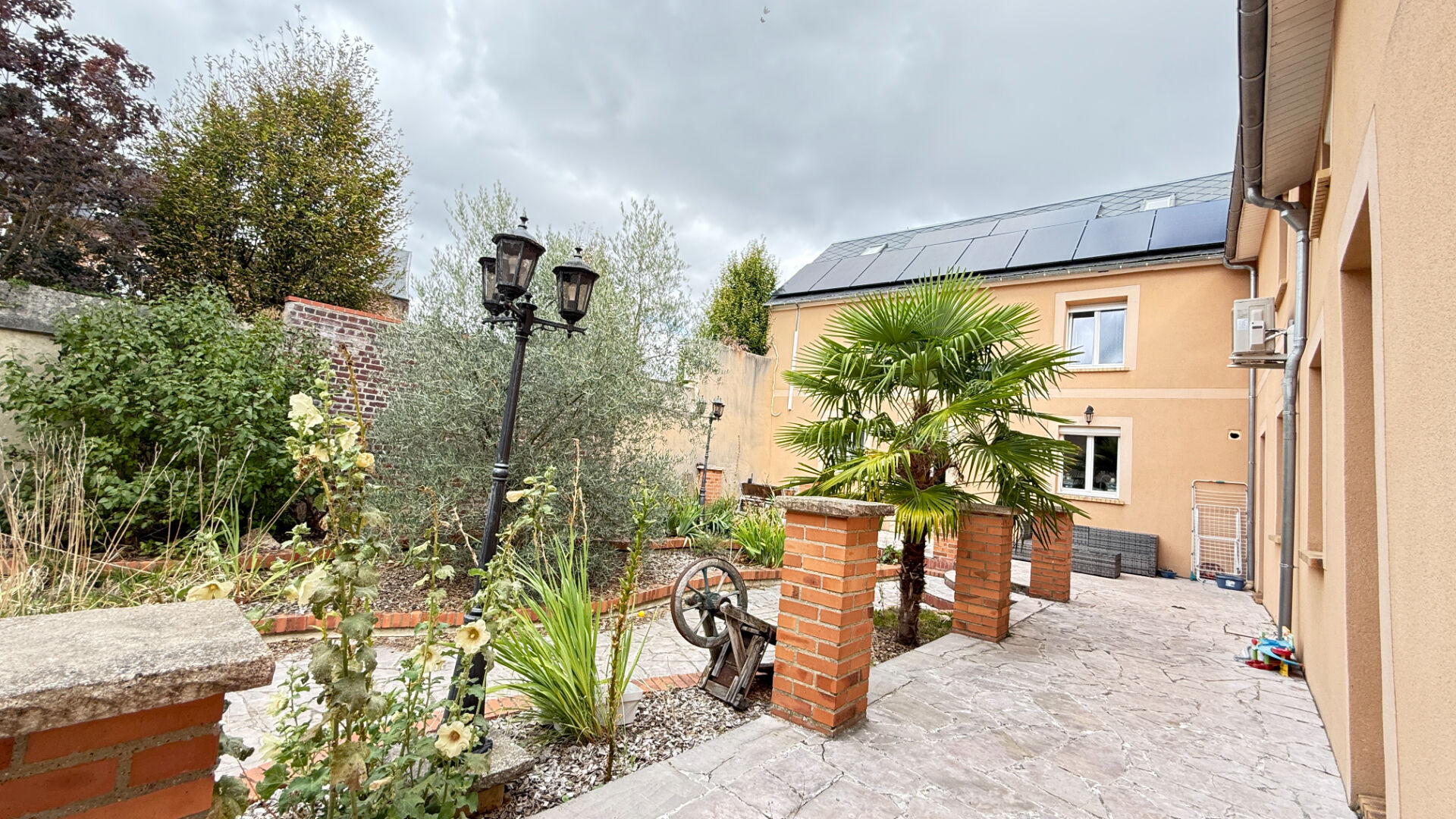 20 pièces 429 m² · à Bailleul-sur-Thérain · 429 m² · 598 000 €