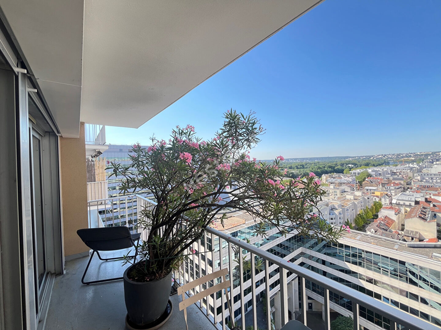 Appartement 4 pièces 87 m² · à Puteaux · 87 m² · 625 000 €