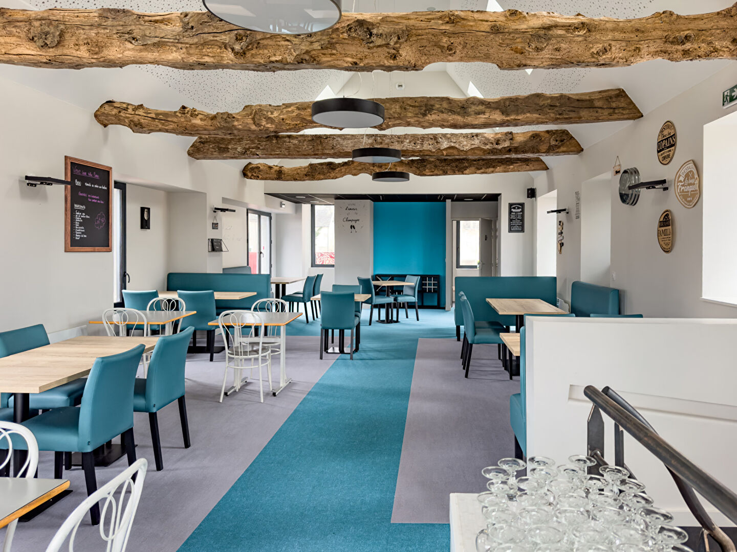 A vendre FONDS de COMMERCE Restaurant - Refait a neuf