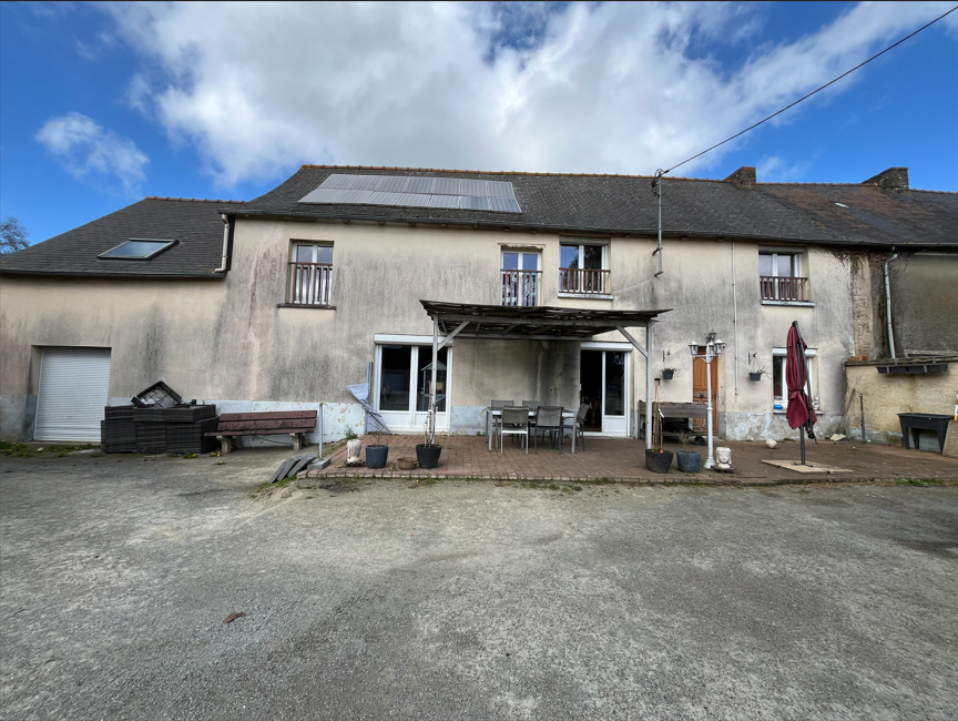 Maison 6 pièces 168 m² · à Quedillac · 168 m² · 192 960 €