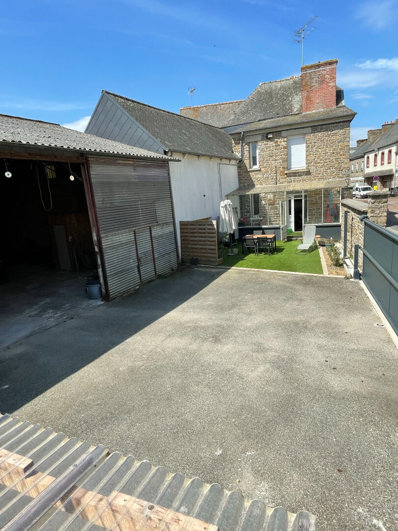 Maison 5 pièces 146 m² · à Merdrignac · 146 m² · 183 000 €