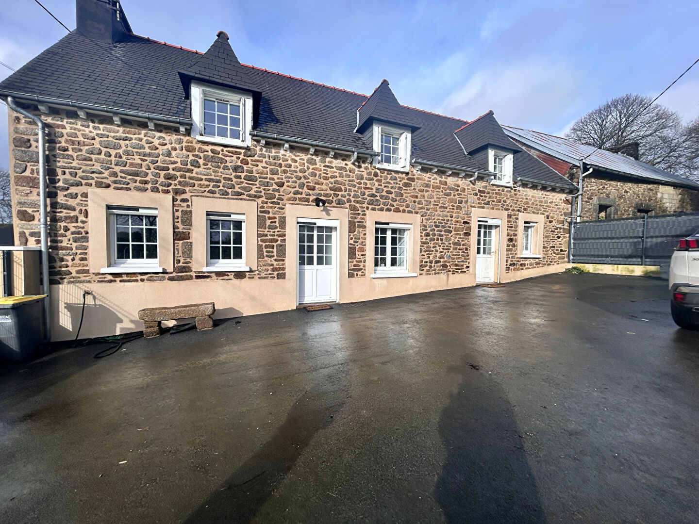 Maison 5 pièces 130 m² · à Laurenan · 130 m² · 233 673 €