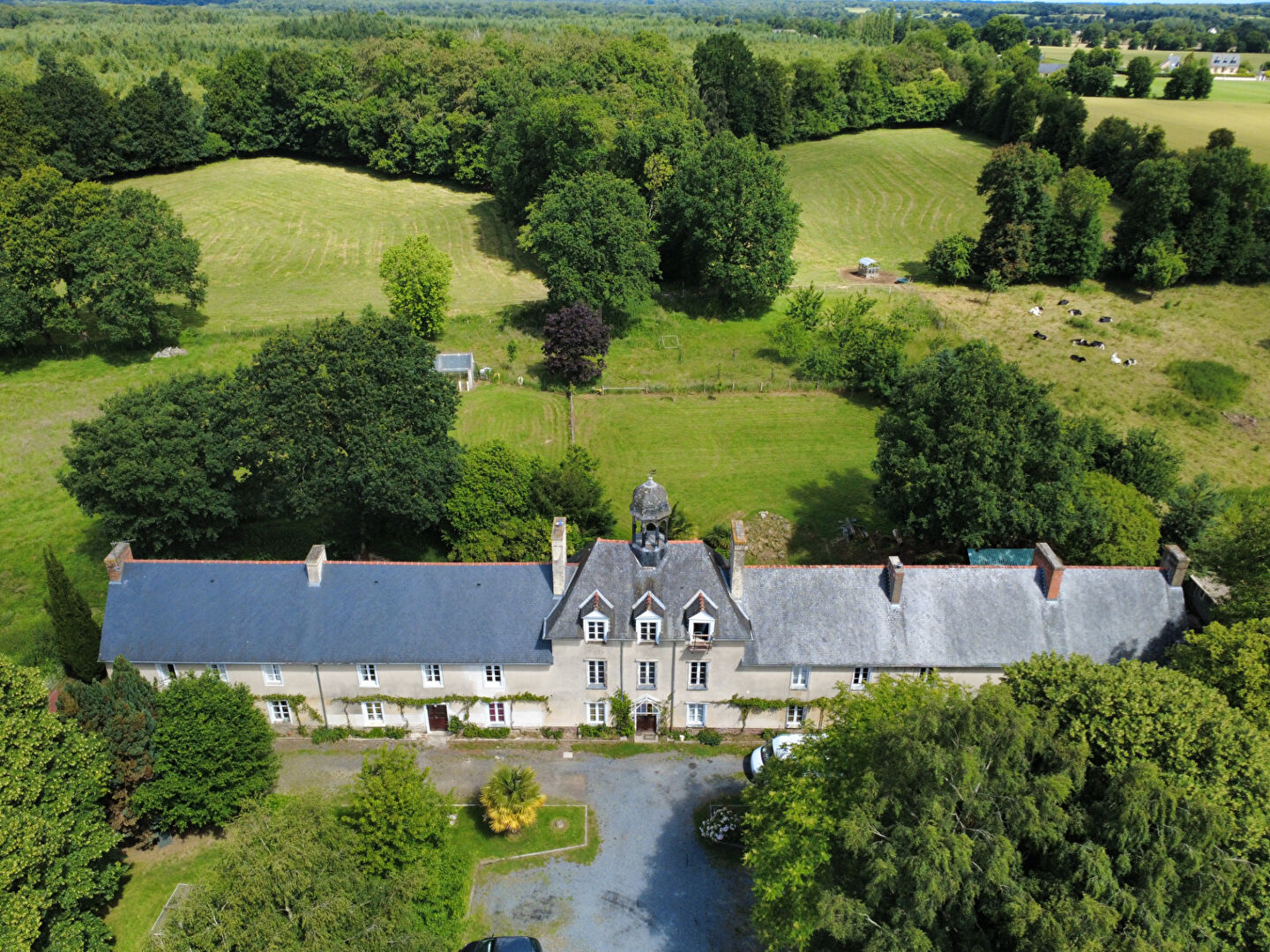 Maison 9 pièces 341 m² · à Saint Meen le Grand · 341 m² · 796 480 €